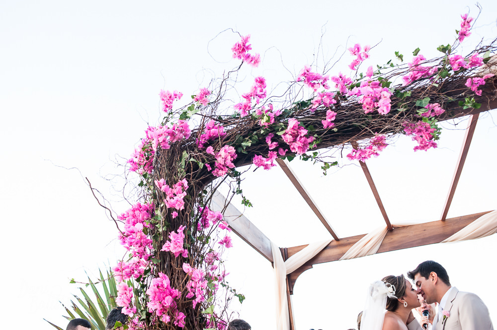 destination wedding ao ar livre de dia em buzios