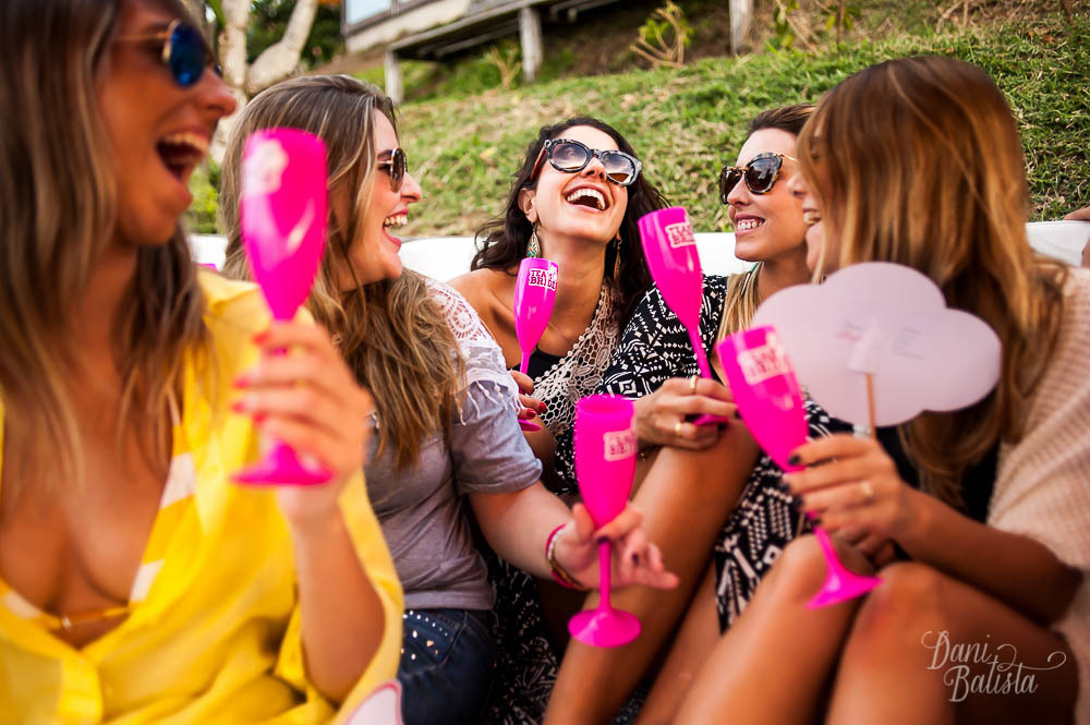 despedida de solteira na praia brava buzios