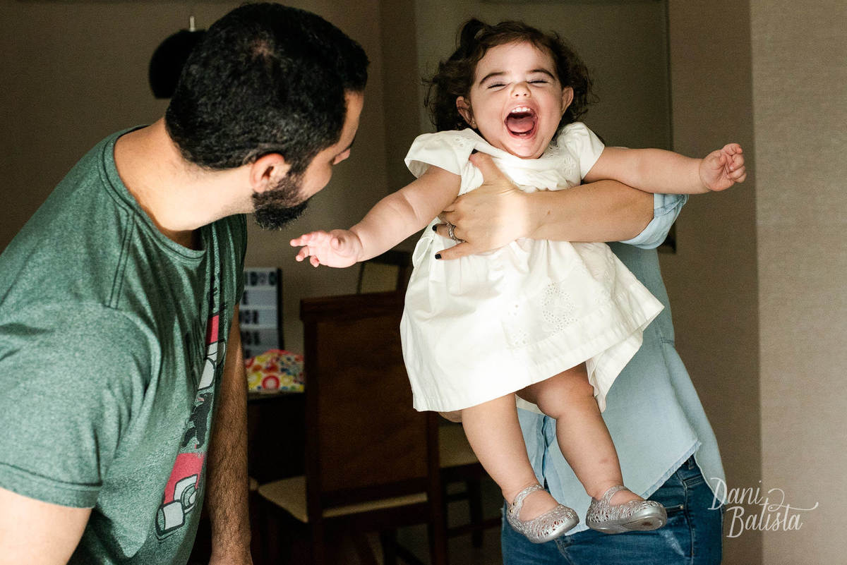 Ensaio divertido de Família em Casa RJ