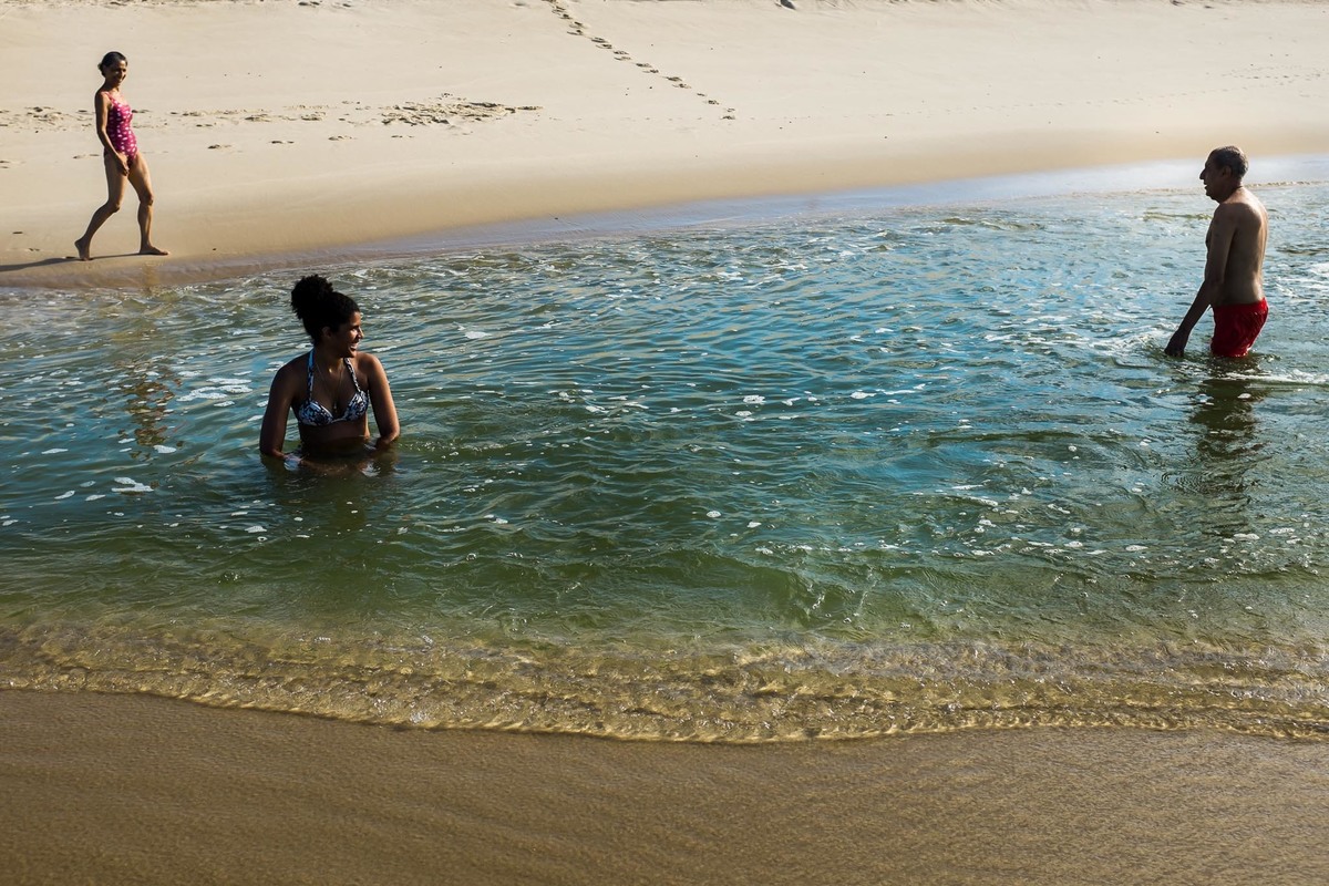 ensaio de fotos de familia na praia