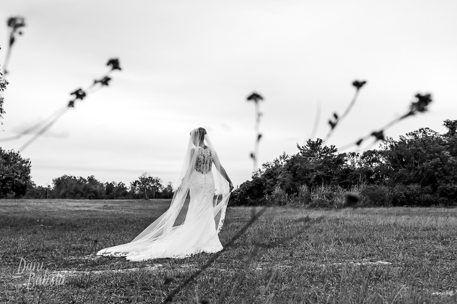 foto da noiva Casamento de Dia sitio meio do mato