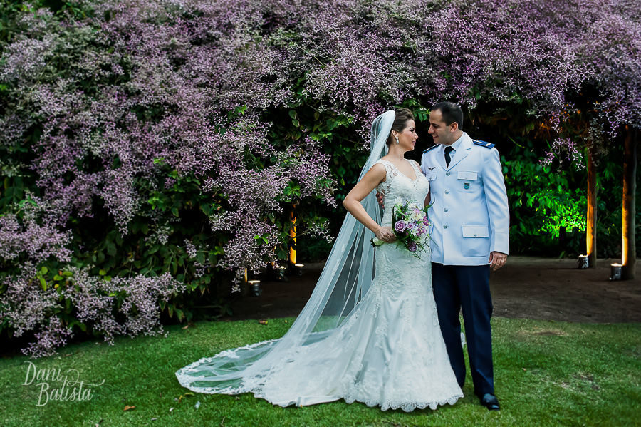 fotos dos noivos casamento sitio meio do mato