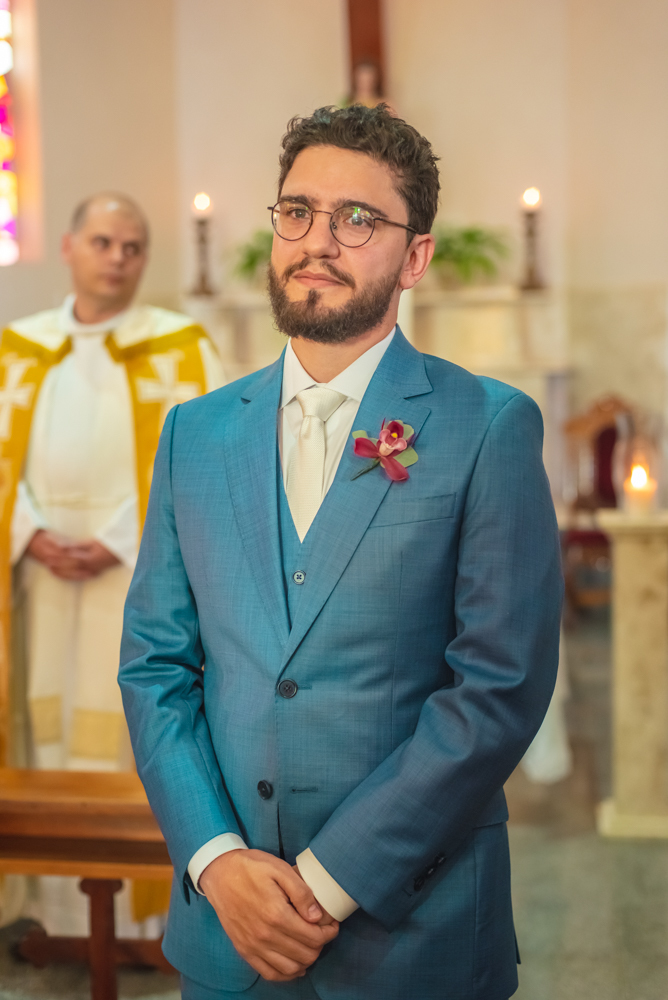 noivo aguardando noiva