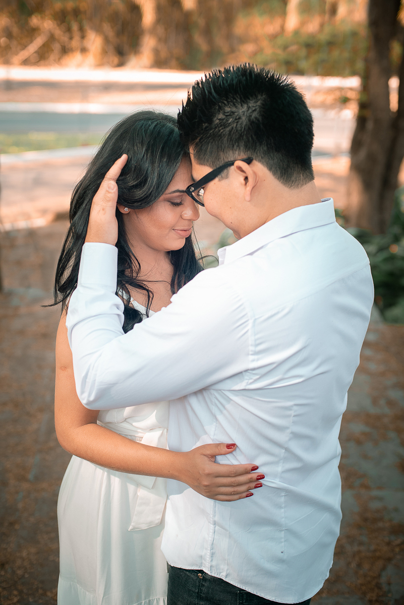 ensaio em casal pre wedding na natureza
