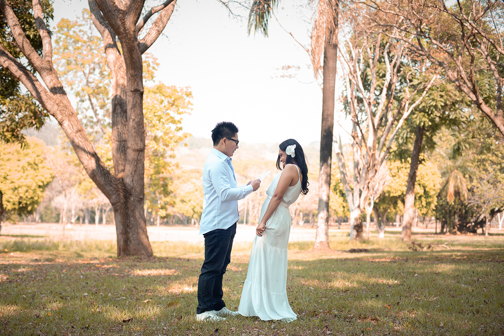 ensaio em casal pre wedding na natureza