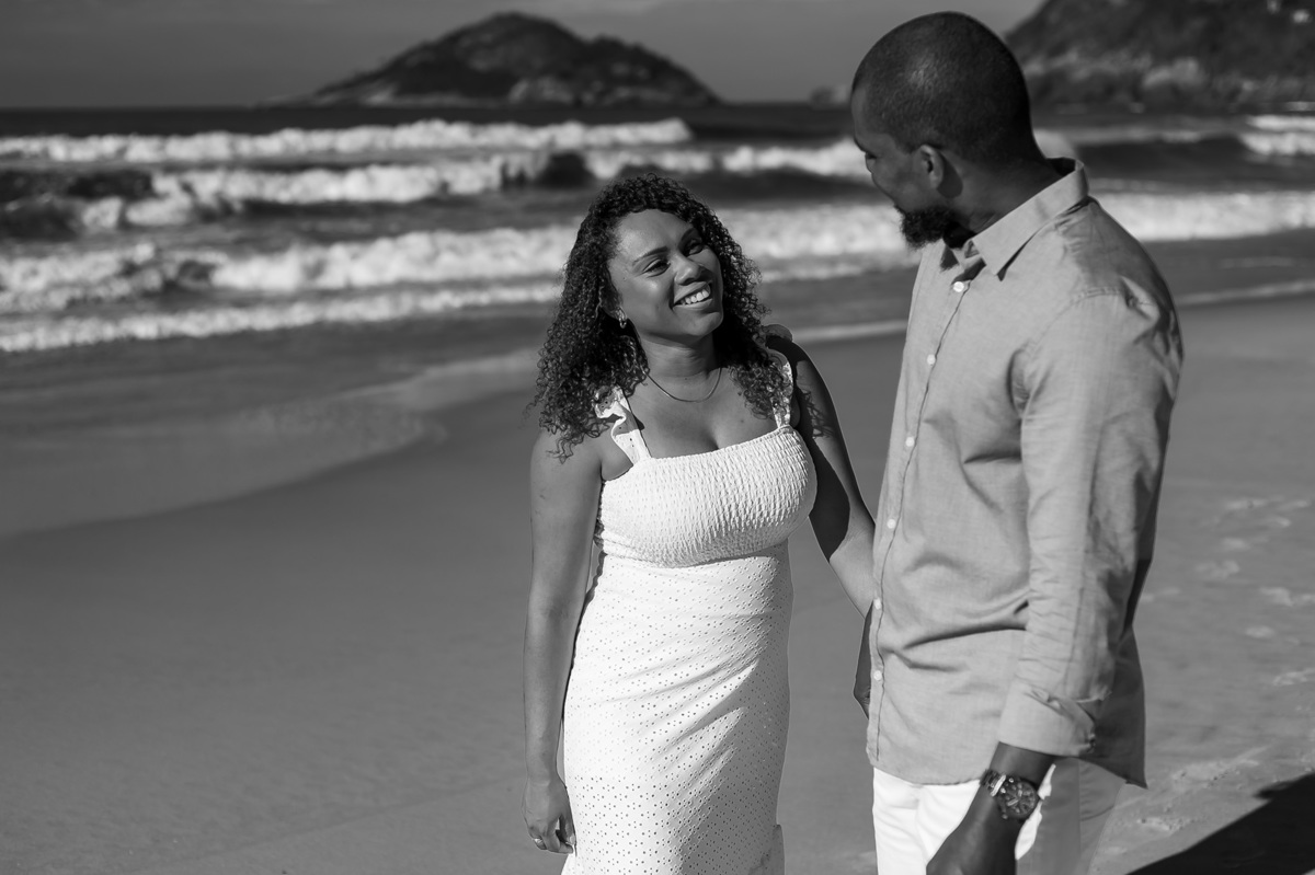 Ensaio pré-wedding Alice & Rodolfo

Local: Prainha - Recreio dos Bandeirantes - RJ

Fotógrafo Wallace Nunes - Rio de Janeiro Zona Oeste

Guaratiba