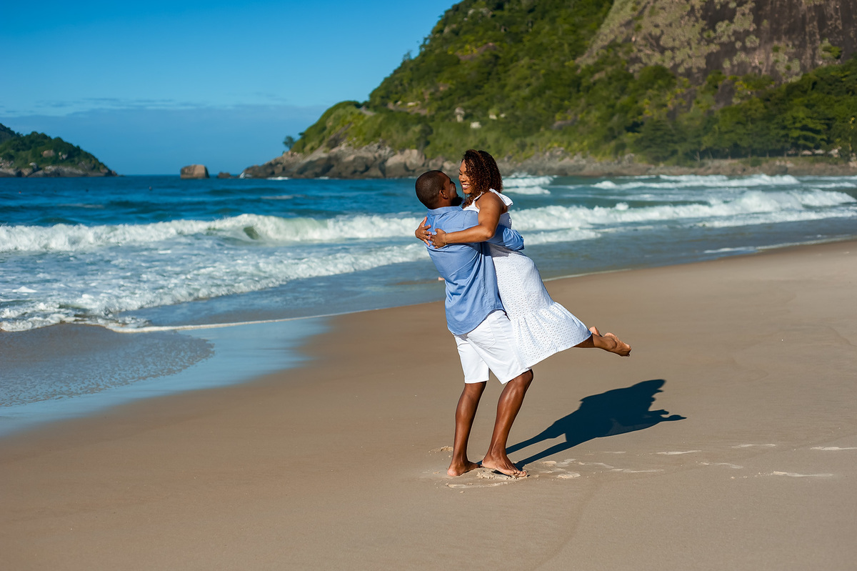Ensaio pré-wedding Alice & Rodolfo

Local: Prainha - Recreio dos Bandeirantes - RJ

Fotógrafo Wallace Nunes - Rio de Janeiro Zona Oeste

Guaratiba