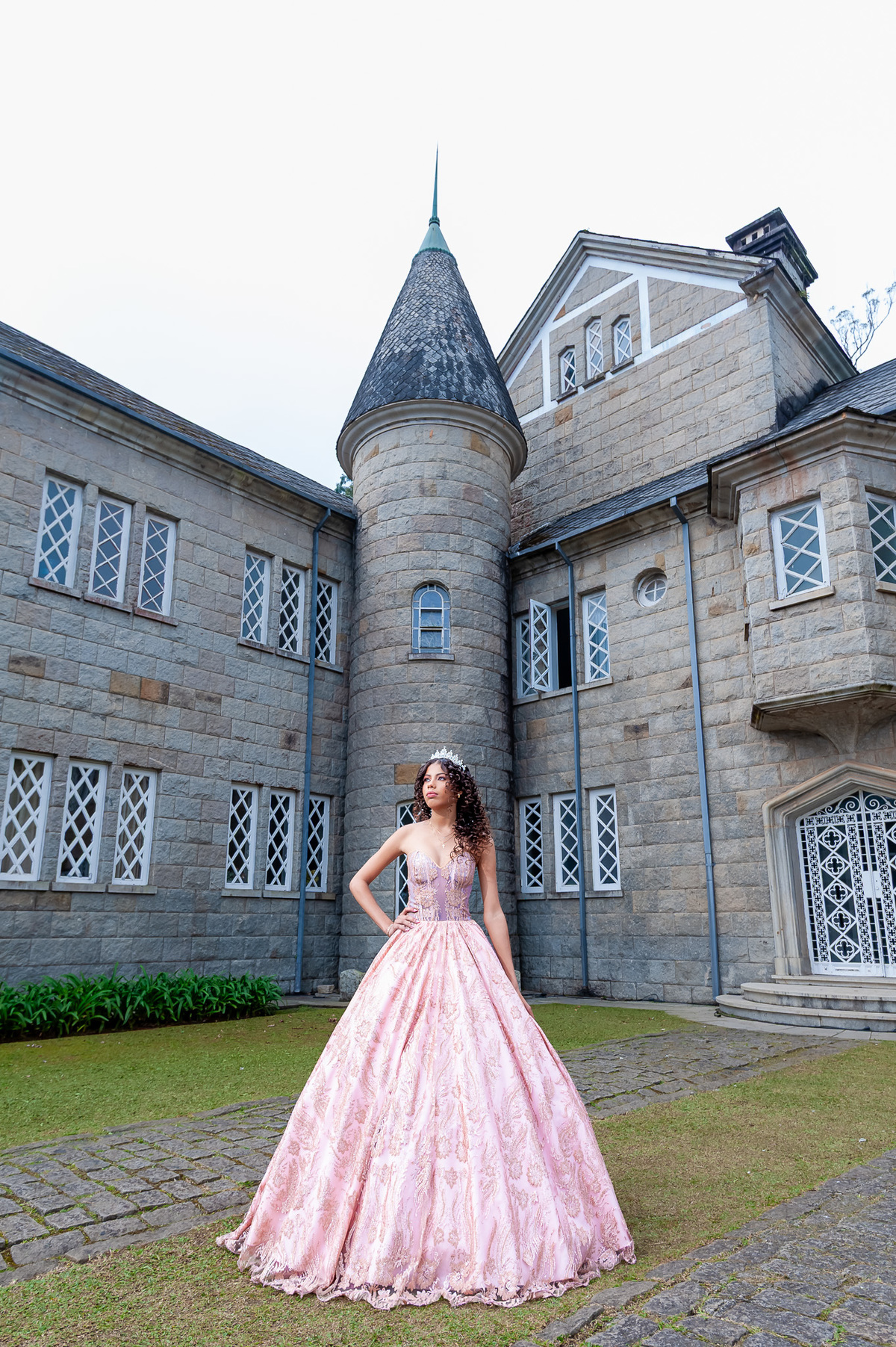 Ensaio da debutante Isabely
Local: Castelo Country Clube - Petrópolis
Fotógrafo Wallace Nunes - Rio de Janeiro Zona Oeste

Guaratiba