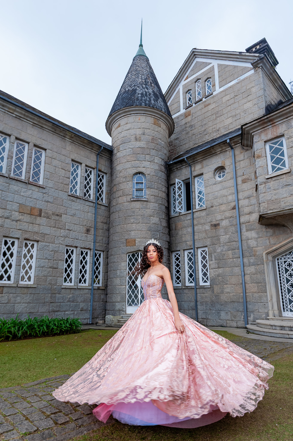 Ensaio da debutante Isabely
Local: Castelo Country Clube - Petrópolis
Fotógrafo Wallace Nunes - Rio de Janeiro Zona Oeste

Guaratiba