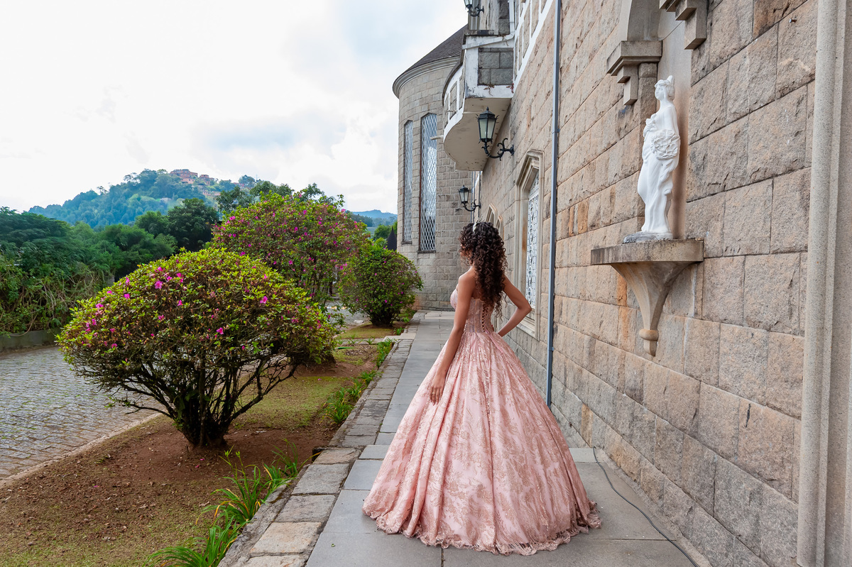 Ensaio da debutante Isabely
Local: Castelo Country Clube - Petrópolis
Fotógrafo Wallace Nunes - Rio de Janeiro Zona Oeste

Guaratiba
