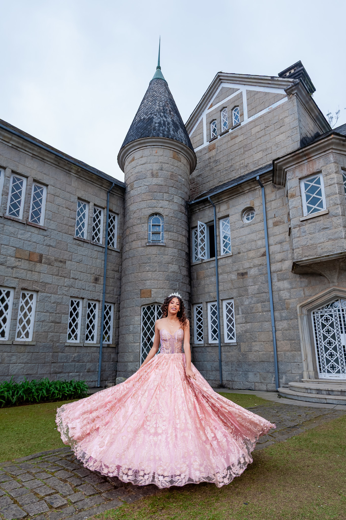 Ensaio da debutante Isabely
Local: Castelo Country Clube - Petrópolis
Fotógrafo Wallace Nunes - Rio de Janeiro Zona Oeste

Guaratiba