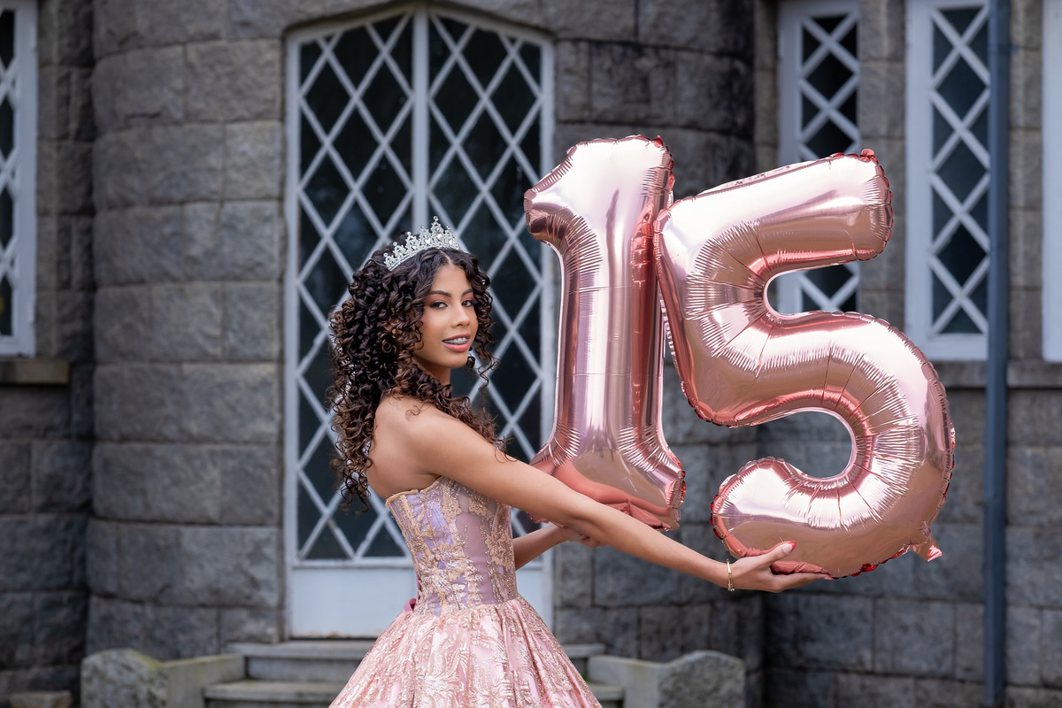 Ensaio da debutante Isabely
Local: Castelo Country Clube - Petrópolis
Fotógrafo Wallace Nunes - Rio de Janeiro Zona Oeste

Guaratiba