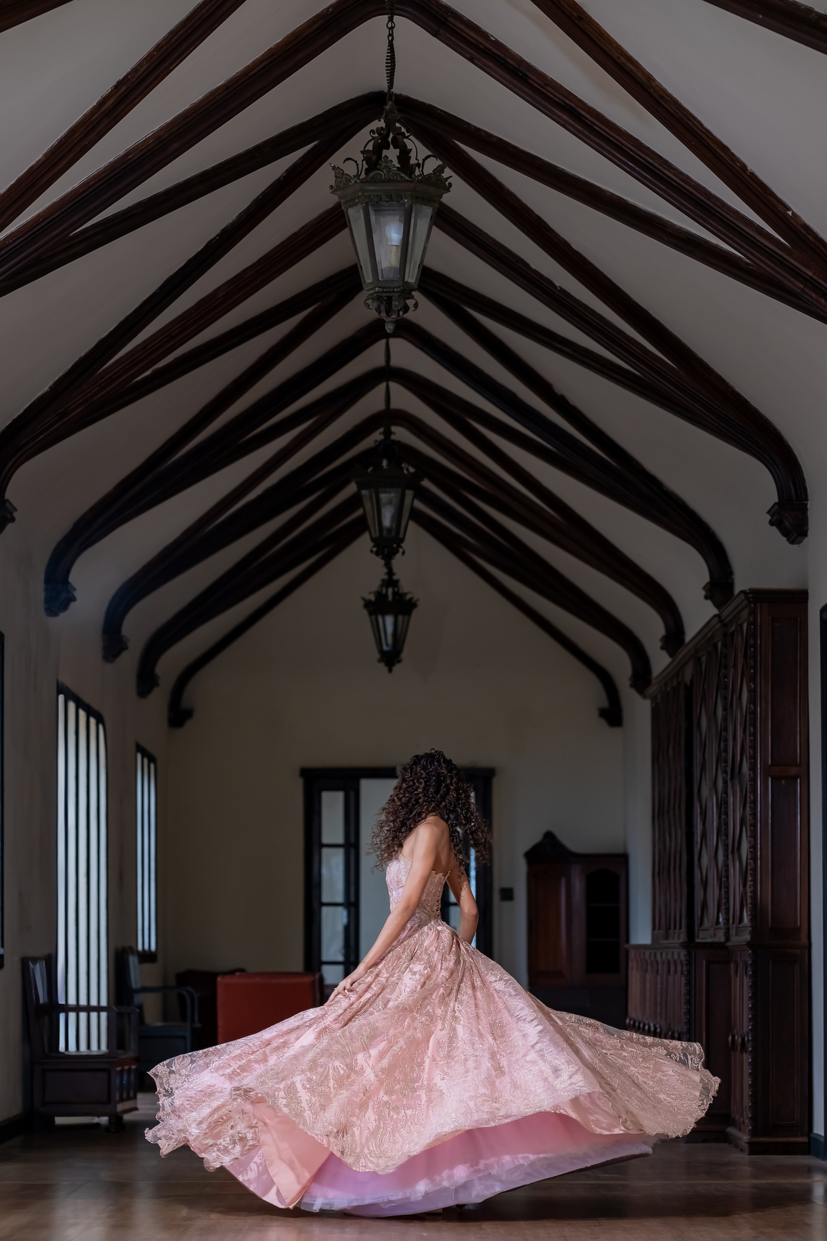 Ensaio da debutante Isabely
Local: Castelo Country Clube - Petrópolis
Fotógrafo Wallace Nunes - Rio de Janeiro Zona Oeste

Guaratiba