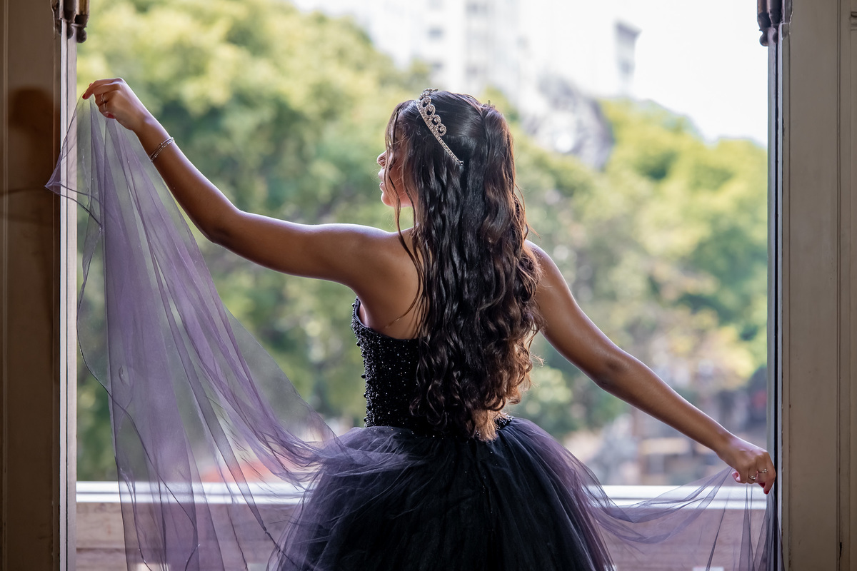 Ensaio da debutante Olívia

Local: Theatro Municipal - Rio de janeiro

Fotógrafo Wallace Nunes - Rio de Janeiro Zona Oeste

Guaratiba