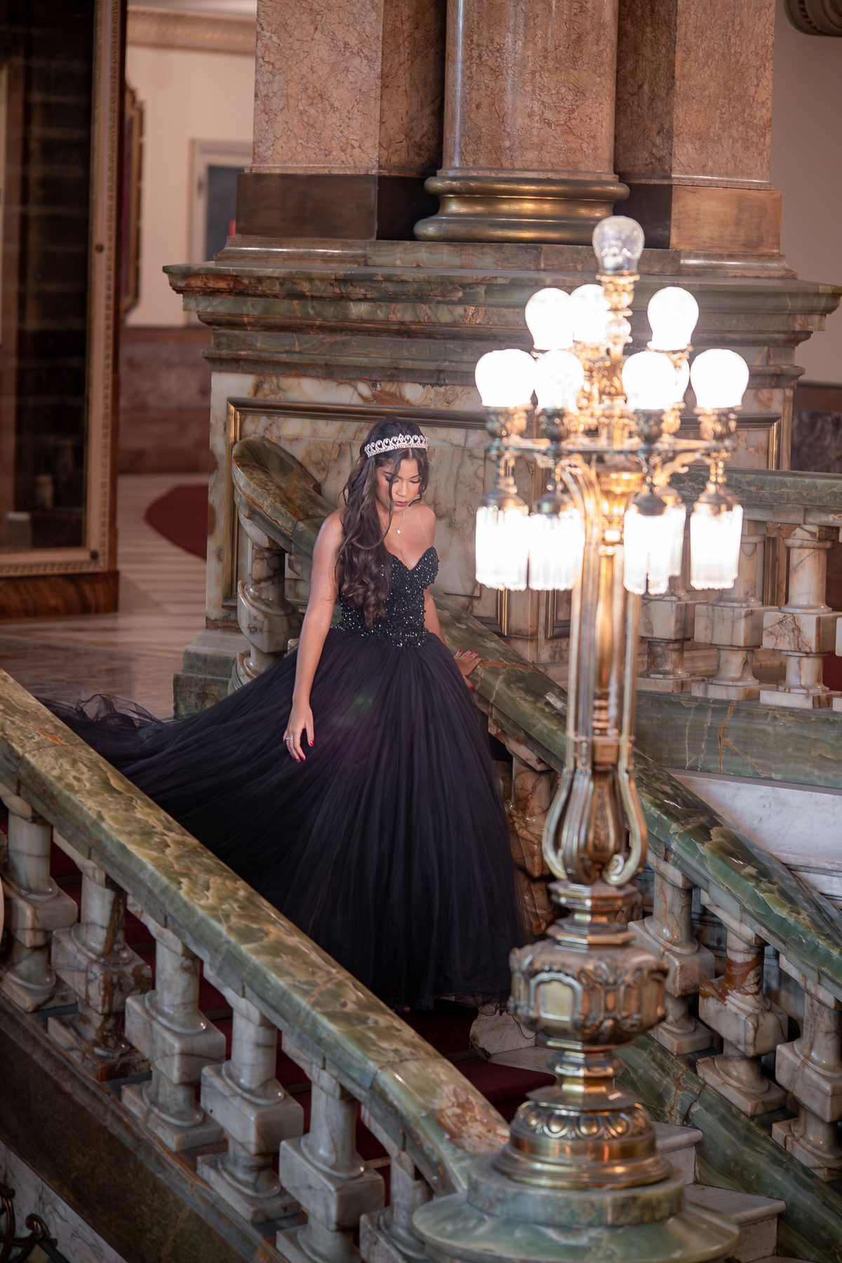 Ensaio da debutante Olívia

Local: Theatro Municipal - Rio de janeiro

Fotógrafo Wallace Nunes - Rio de Janeiro Zona Oeste

Guaratiba