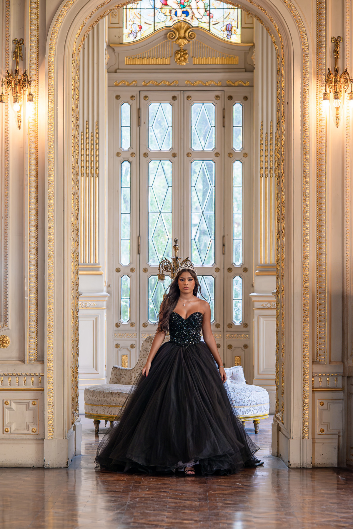 Ensaio da debutante Olívia

Local: Theatro Municipal - Rio de janeiro

Fotógrafo Wallace Nunes - Rio de Janeiro Zona Oeste

Guaratiba