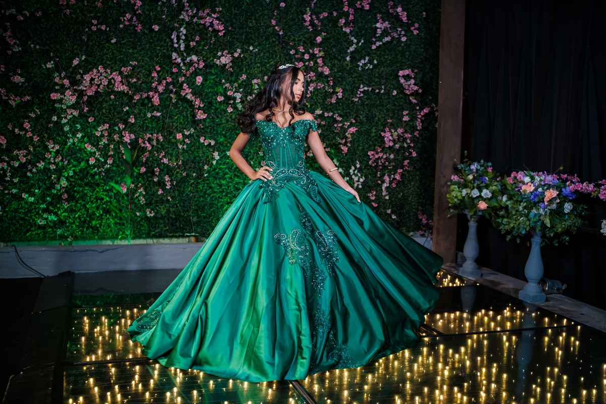 Fotografia festa debutante Lunah
Princesa Tiana
Local: Viena Casa de festas - Meier - RJ
Fotógrafo Wallace Nunes - Rio de Janeiro Zona Oeste
Guaratiba