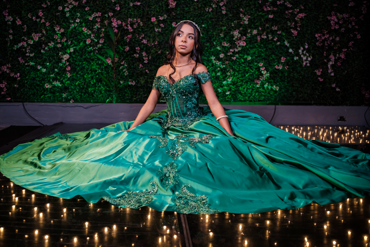 Fotografia festa debutante Lunah
Princesa Tiana
Local: Viena Casa de festas - Meier - RJ
Fotógrafo Wallace Nunes - Rio de Janeiro Zona Oeste
Guaratiba