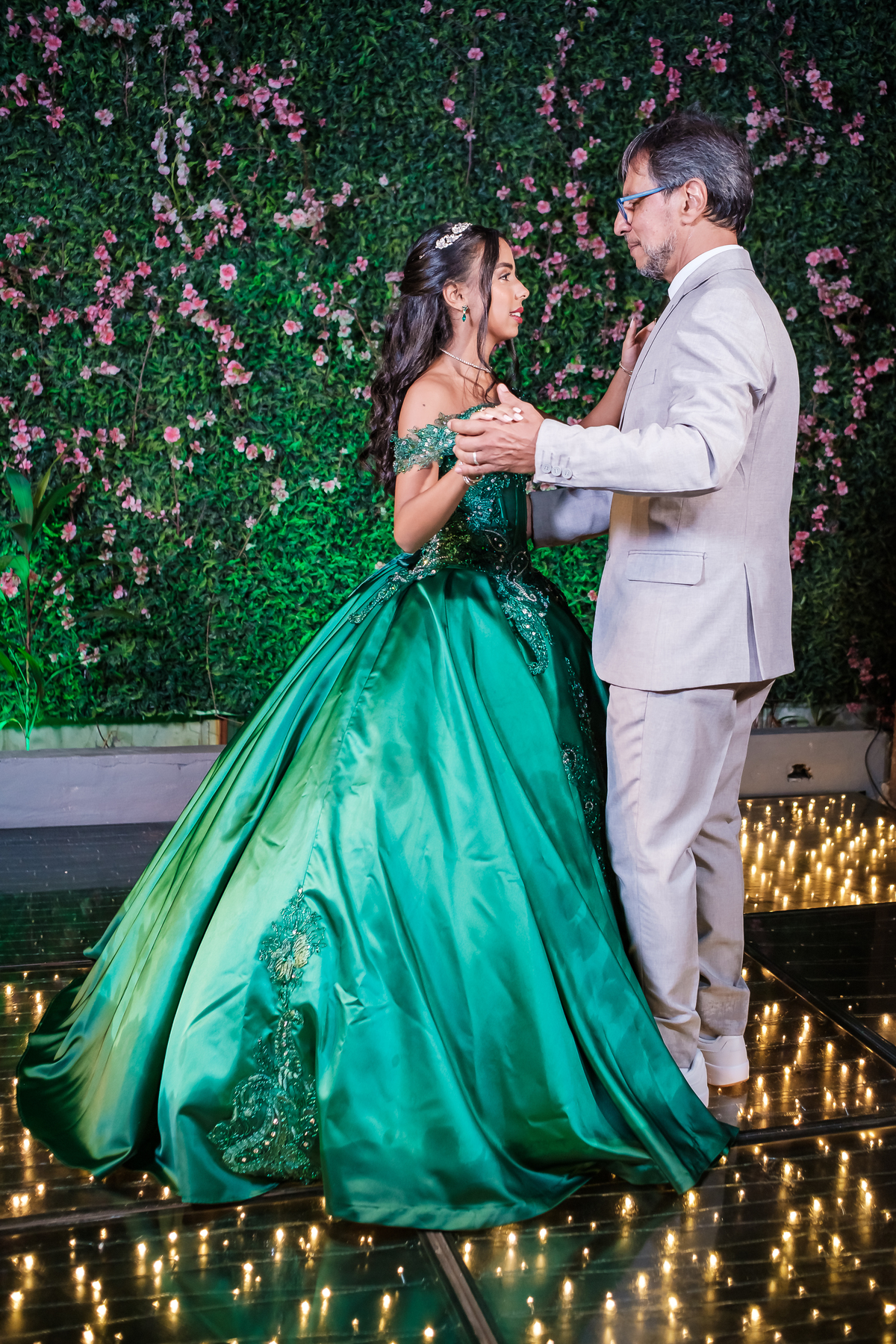 Fotografia festa debutante Lunah
Princesa Tiana
Local: Viena Casa de festas - Meier - RJ
Fotógrafo Wallace Nunes - Rio de Janeiro Zona Oeste
Guaratiba