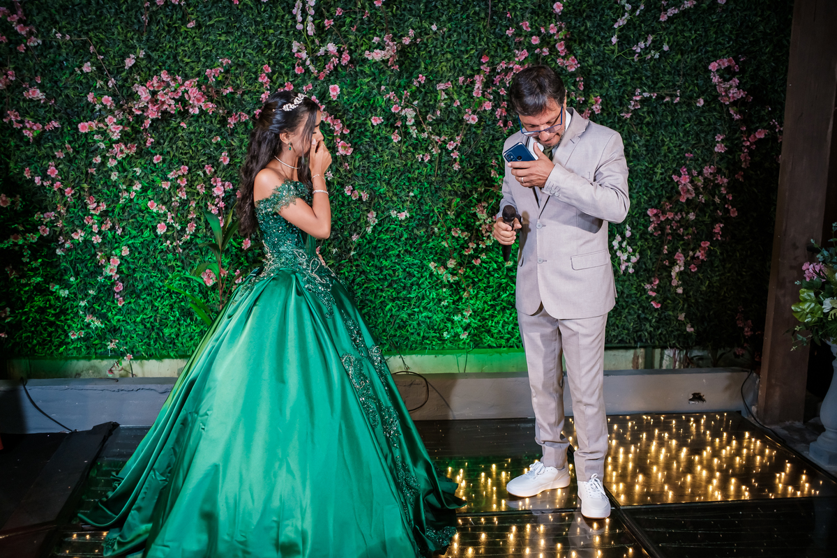 Fotografia festa debutante Lunah
Princesa Tiana
Local: Viena Casa de festas - Meier - RJ
Fotógrafo Wallace Nunes - Rio de Janeiro Zona Oeste
Guaratiba