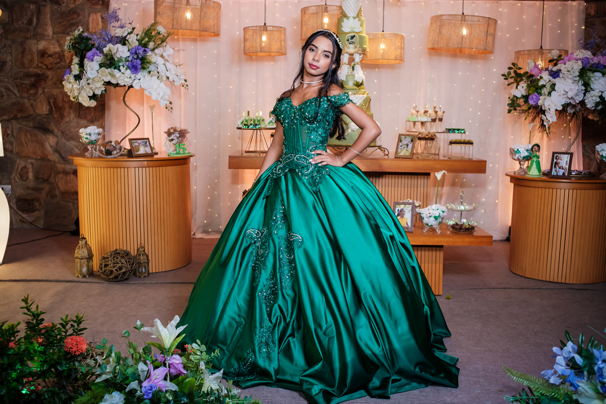 Fotografia festa debutante Lunah
Princesa Tiana
Local: Viena Casa de festas - Meier - RJ
Fotógrafo Wallace Nunes - Rio de Janeiro Zona Oeste
Guaratiba