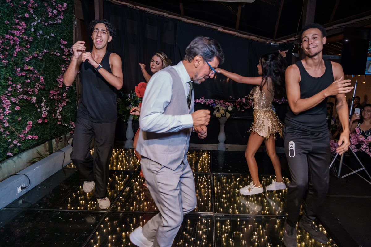 Fotografia festa debutante Lunah
Princesa Tiana
Local: Viena Casa de festas - Meier - RJ
Fotógrafo Wallace Nunes - Rio de Janeiro Zona Oeste
Guaratiba