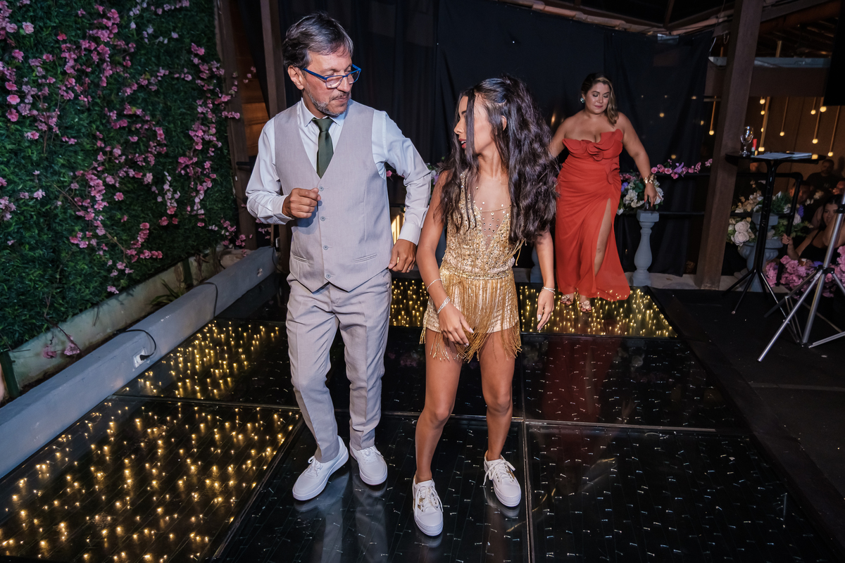 Fotografia festa debutante Lunah
Princesa Tiana
Local: Viena Casa de festas - Meier - RJ
Fotógrafo Wallace Nunes - Rio de Janeiro Zona Oeste
Guaratiba