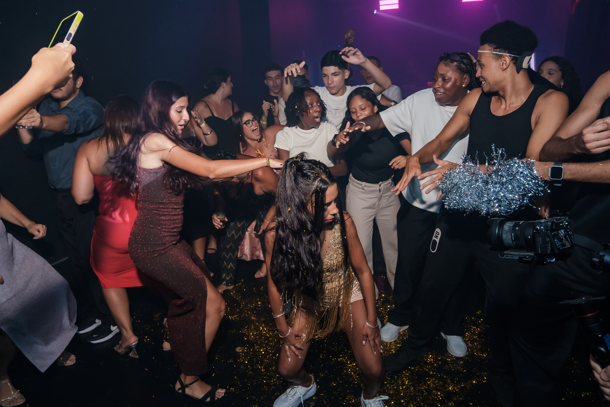 Fotografia festa debutante Lunah
Princesa Tiana
Local: Viena Casa de festas - Meier - RJ
Fotógrafo Wallace Nunes - Rio de Janeiro Zona Oeste
Guaratiba