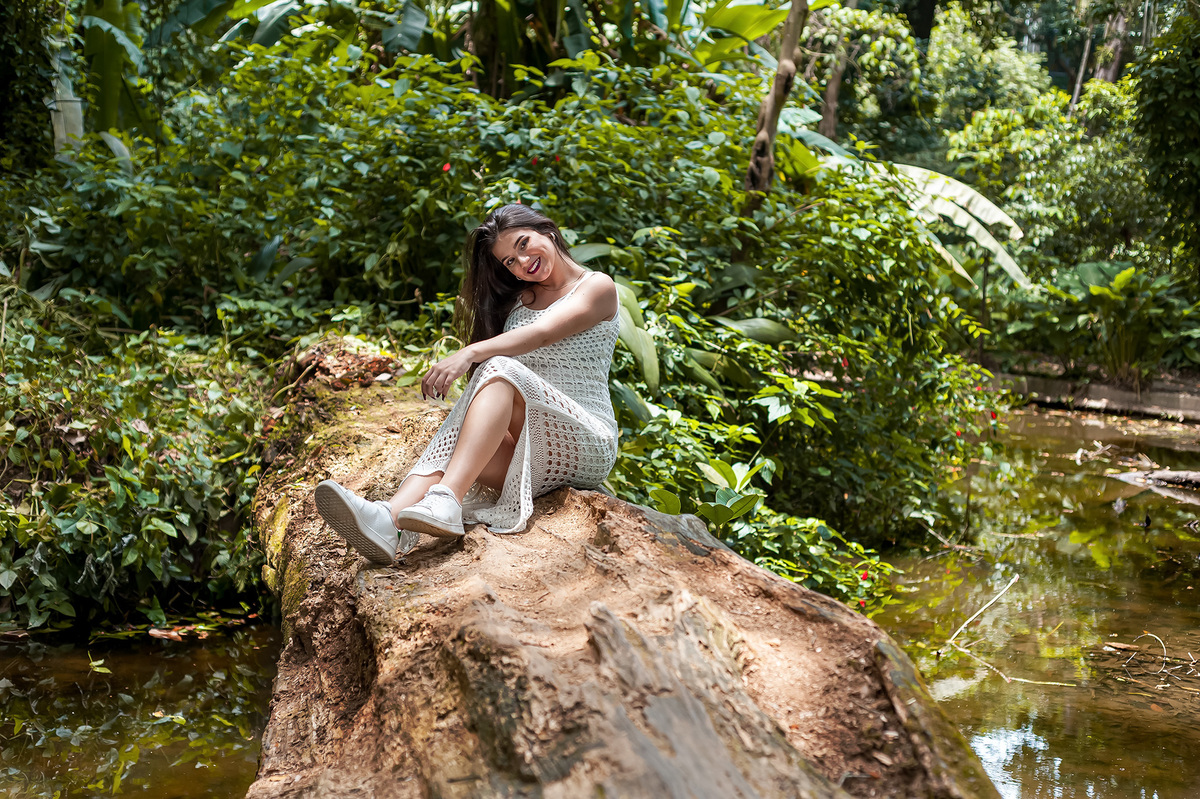 Ensaio fotográfico de 15 anos da Vitória. Fotógrafo Wallace Nunes - Parque Lage - Rj