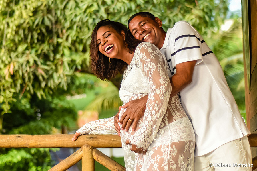 Ensaio de gestante na villa do mar cerimonial