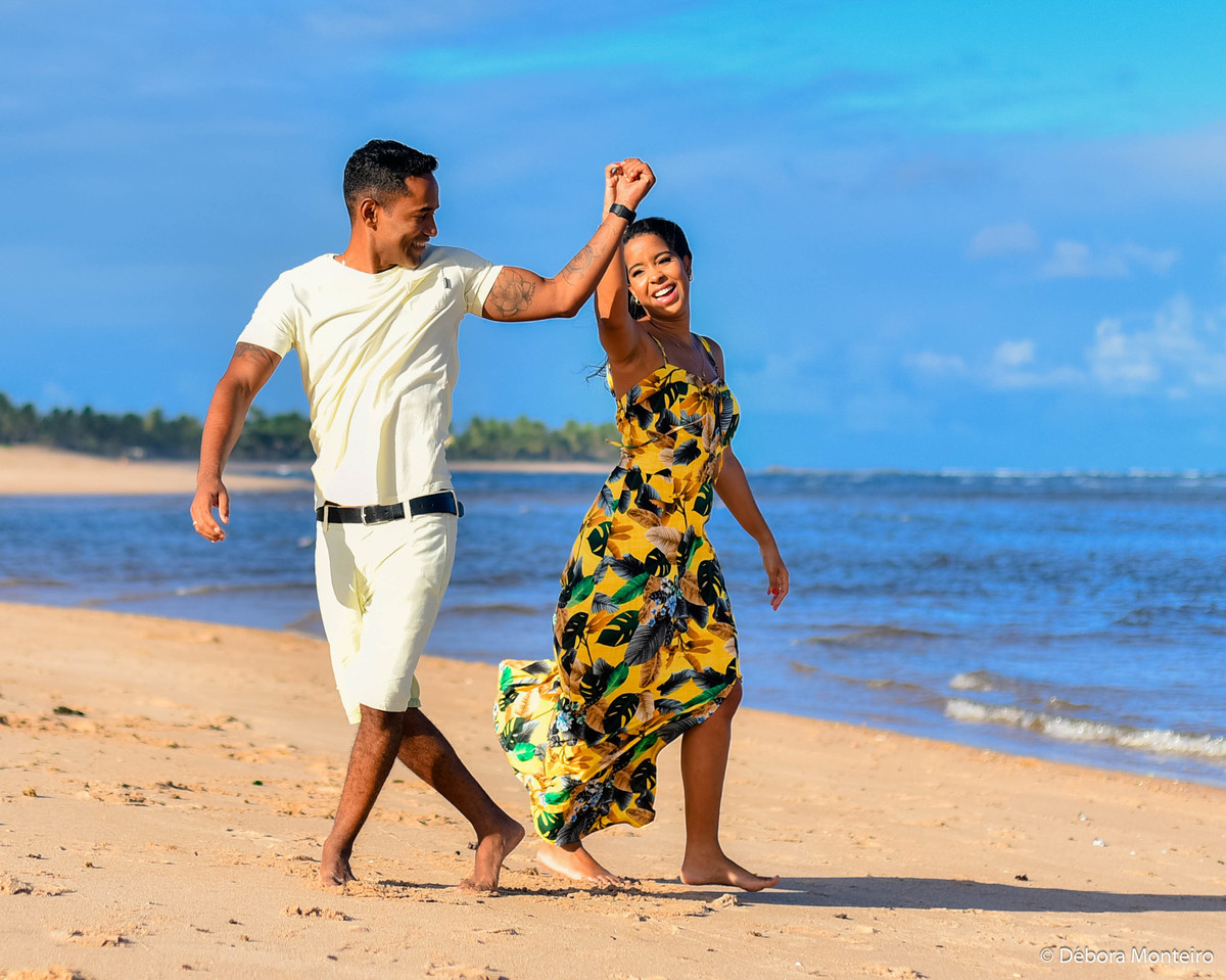 Ensaio pré casamento na praia de buraquinho