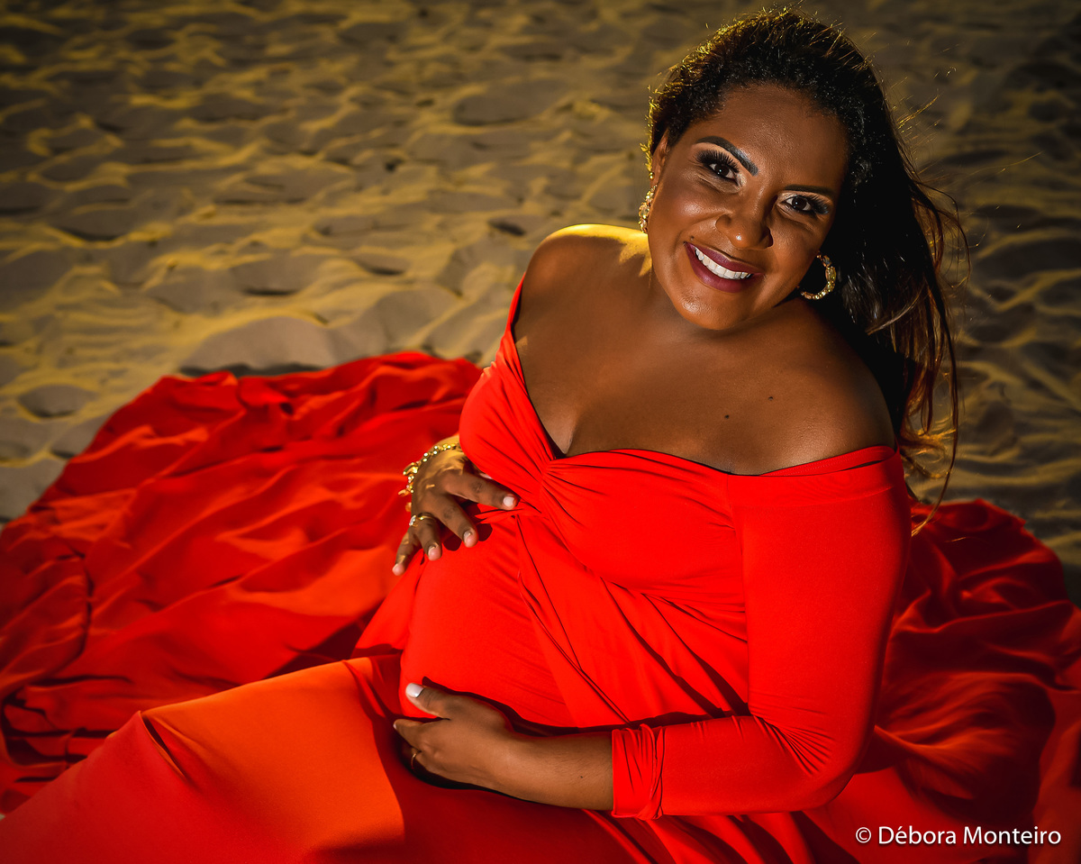 Ensaio de gestante na praia