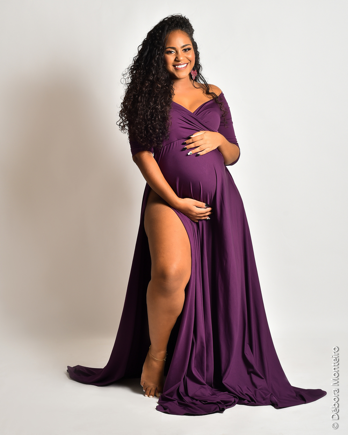 Ensaio de gestante em estúdio