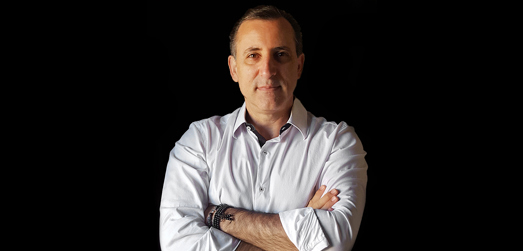 Sobre Jorge Moreira Photografia