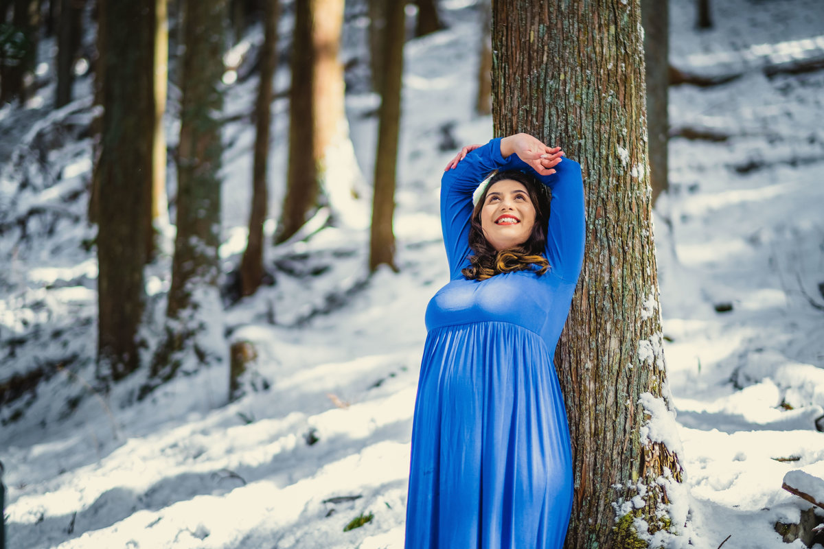 gestante no japao, ensaio em aichi , ensaio na neve no japao, gestante na neve no japao, ensaio gestacional no japao 
