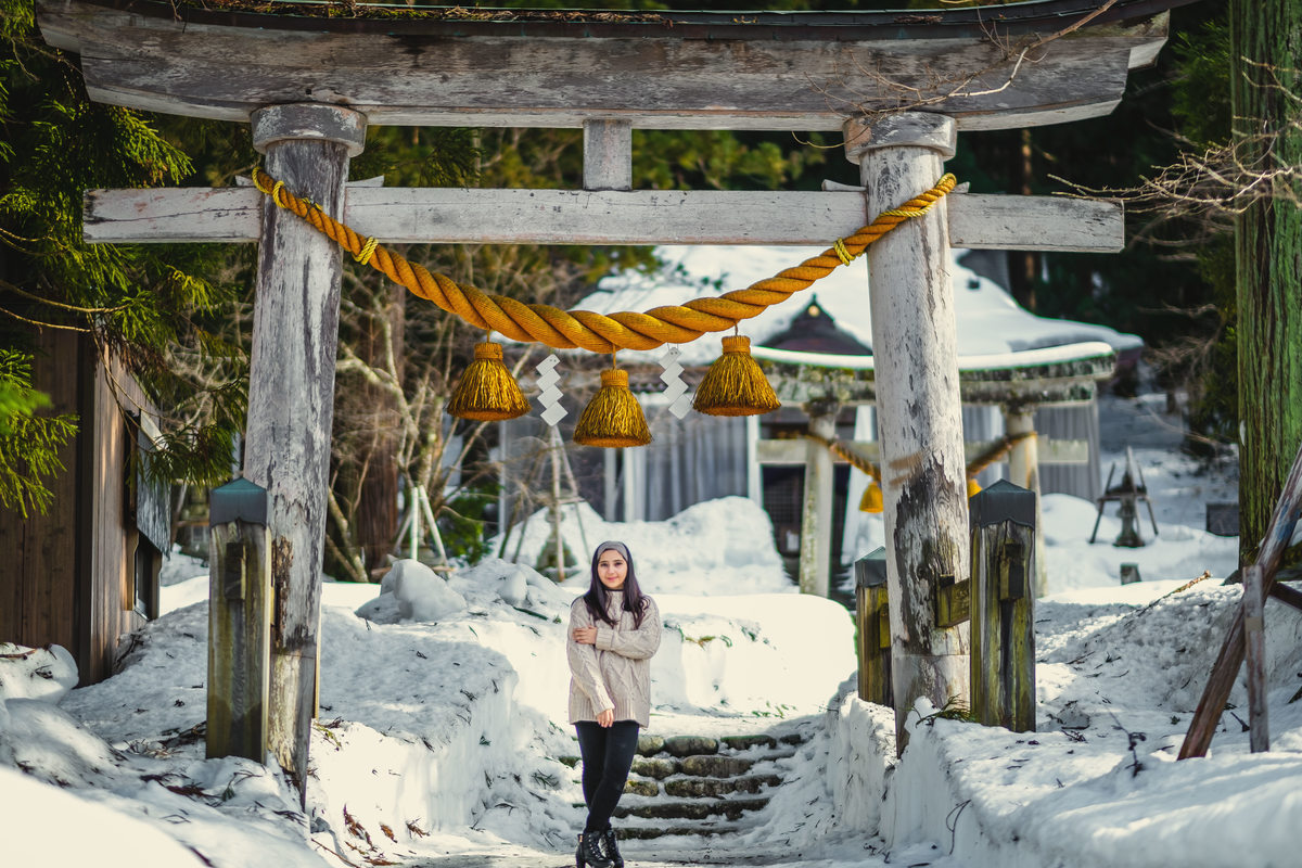 ensaio diferente no japao, ensaio em Shirakawa no japao, fotografo no japao, ensaio debutante no inverno, ensaio debutante no japao