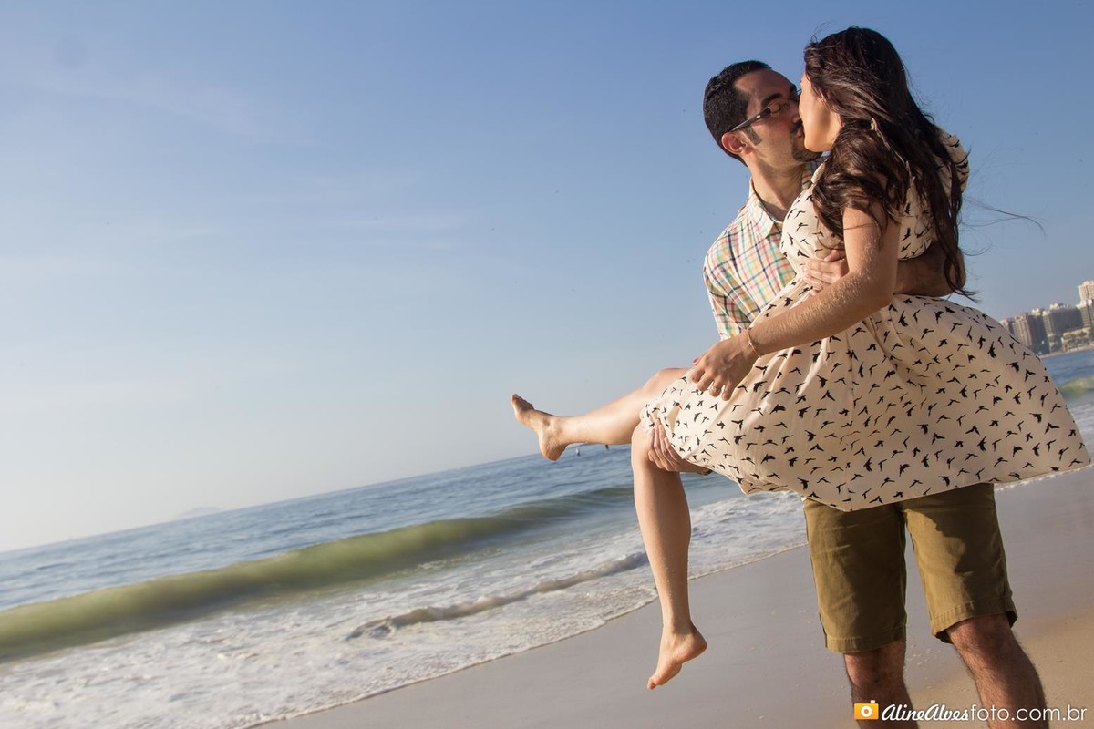 casal na praia