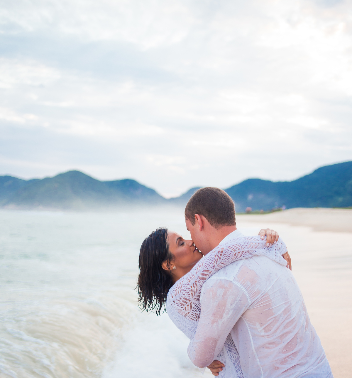 Ensaio praia Pré Casamento Agora o Clima Esquentou  Montanhas e  Praias 