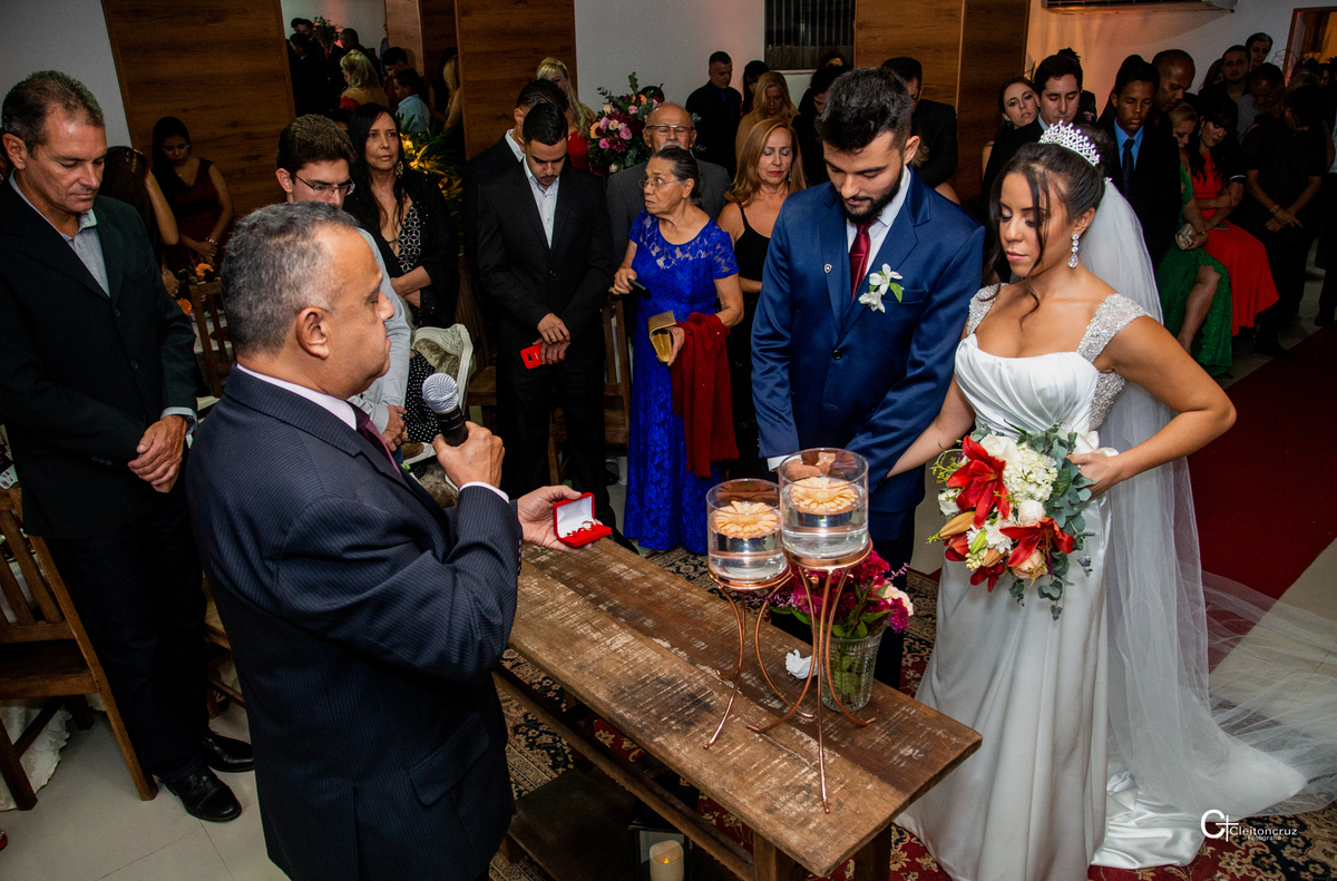 momento da consagração das alianças 