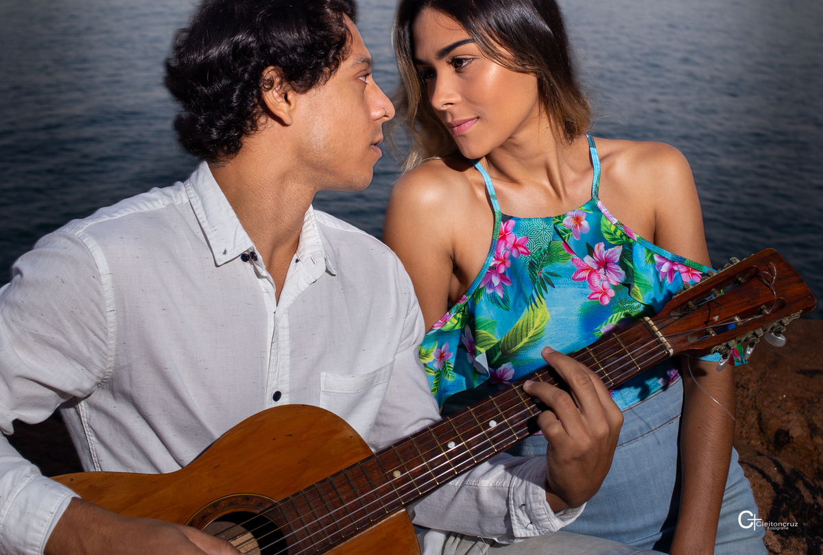 ensaio de casal momento romántico praia da joatinga 