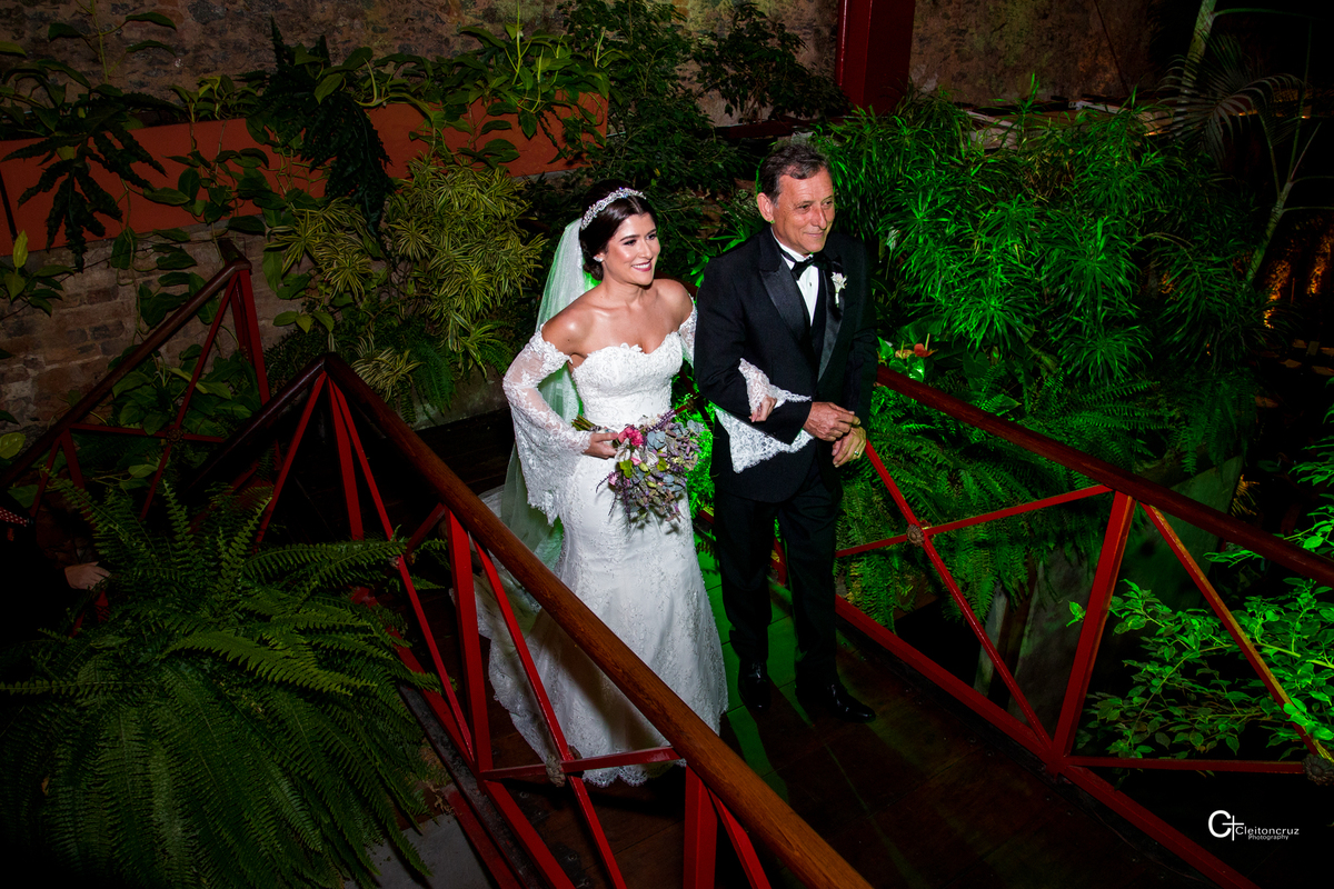 Casamento entrada da noiva