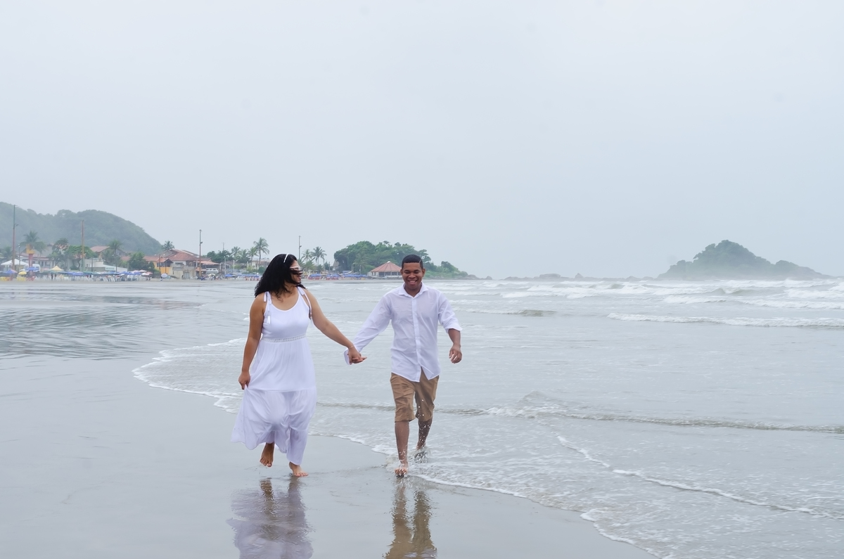 Ensaio Pré Casamento na Praia dos Sonhos em Itanhaém