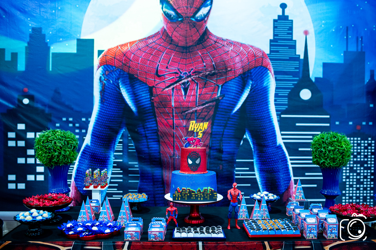 decoração homem aranha Botucatu