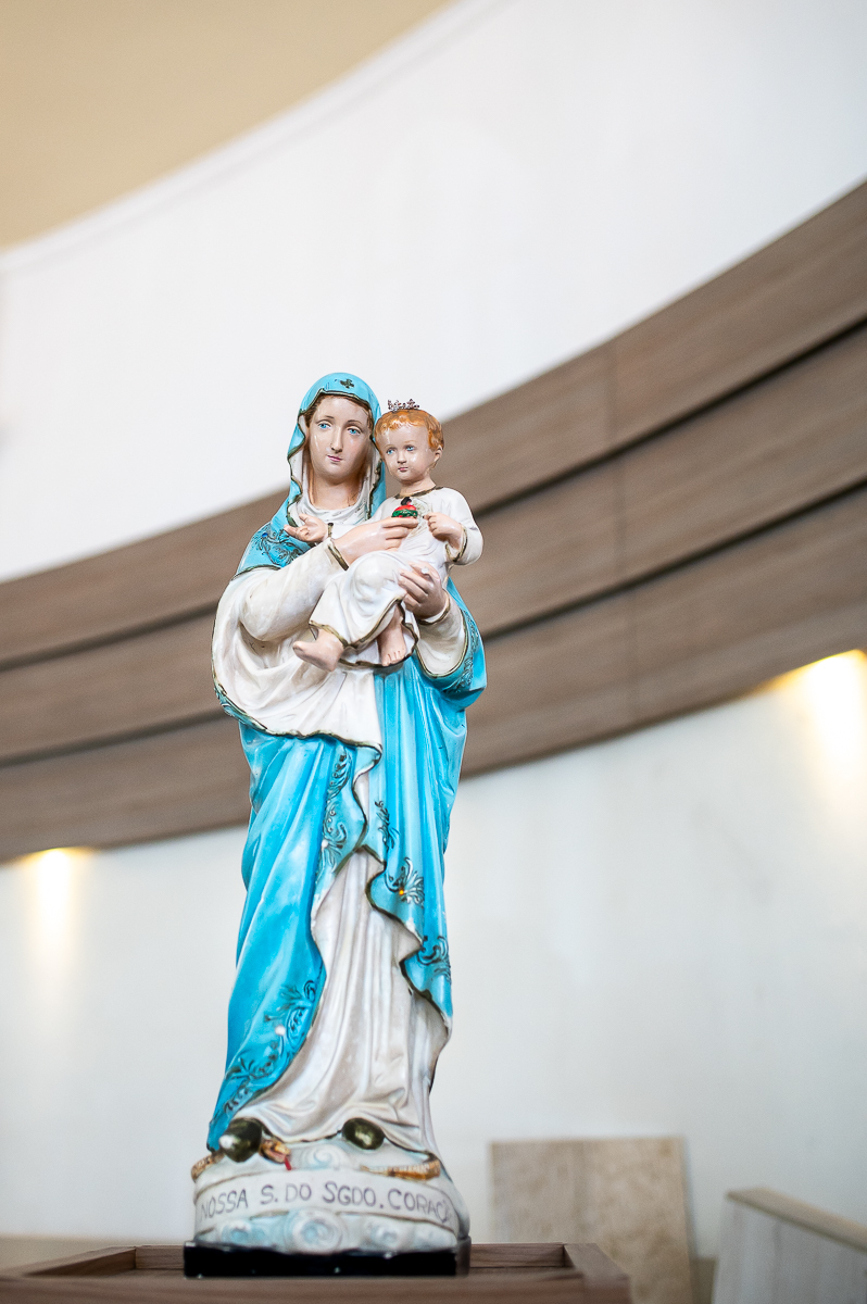 Nossa Senhora e menino Jesus