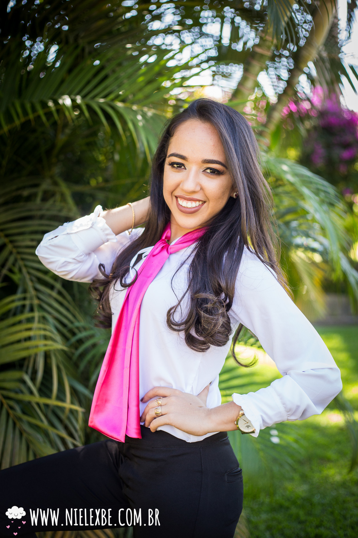 Fotografia de Formatura NieleXBe - Poses de fotos para grupo de Formatura - Alunos de contabilidade - Varjota Ceará Fotografia em Ubajara Pousada da Neblina