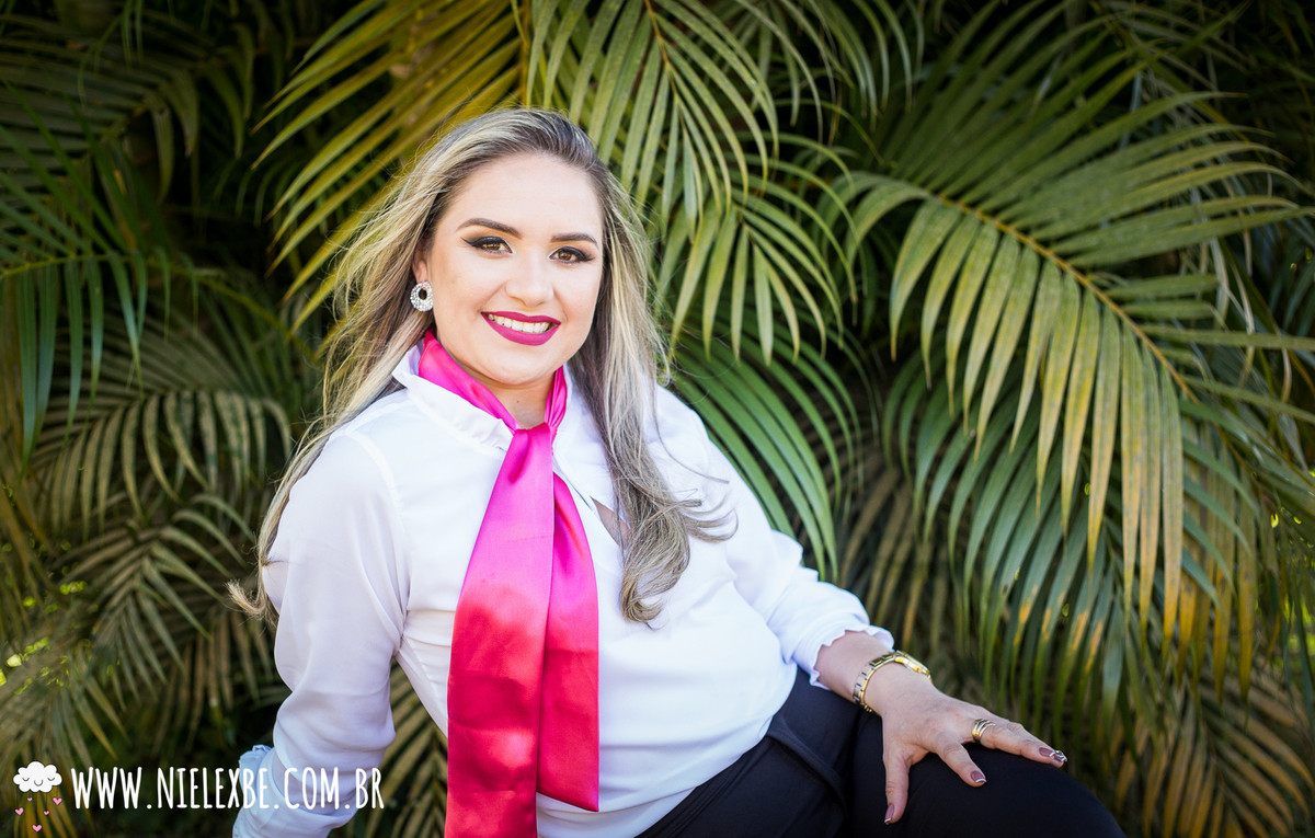 Fotografia de Formatura NieleXBe - Poses de fotos para grupo de Formatura - Alunos de contabilidade - Varjota Ceará Fotografia em Ubajara Pousada da Neblina