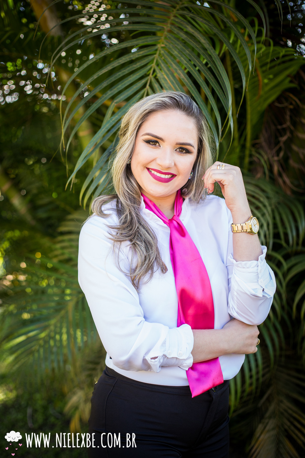 Fotografia de Formatura NieleXBe - Poses de fotos para grupo de Formatura - Alunos de contabilidade - Varjota Ceará Fotografia em Ubajara Pousada da Neblina