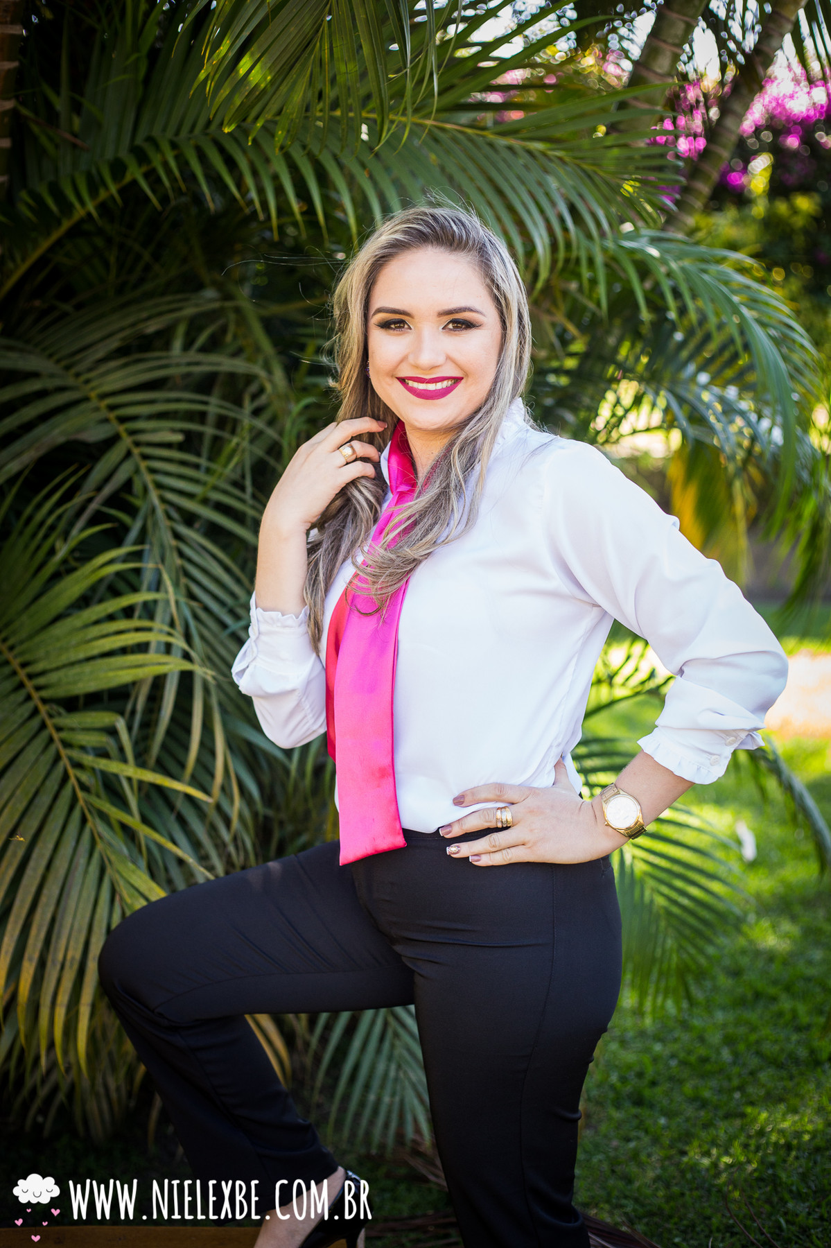 Fotografia de Formatura NieleXBe - Poses de fotos para grupo de Formatura - Alunos de contabilidade - Varjota Ceará Fotografia em Ubajara Pousada da Neblina