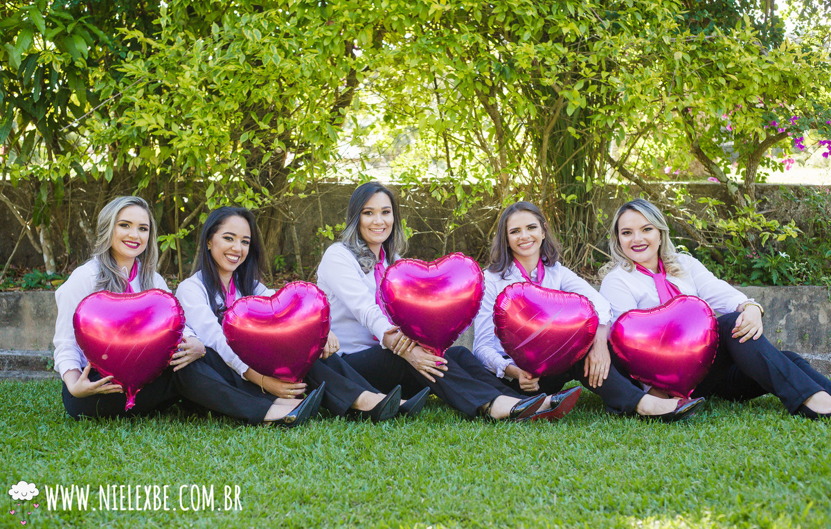 Fotografia de Formatura NieleXBe - Poses de fotos para grupo de Formatura - Alunos de contabilidade - Varjota Ceará Fotografia em Ubajara Pousada da Neblina