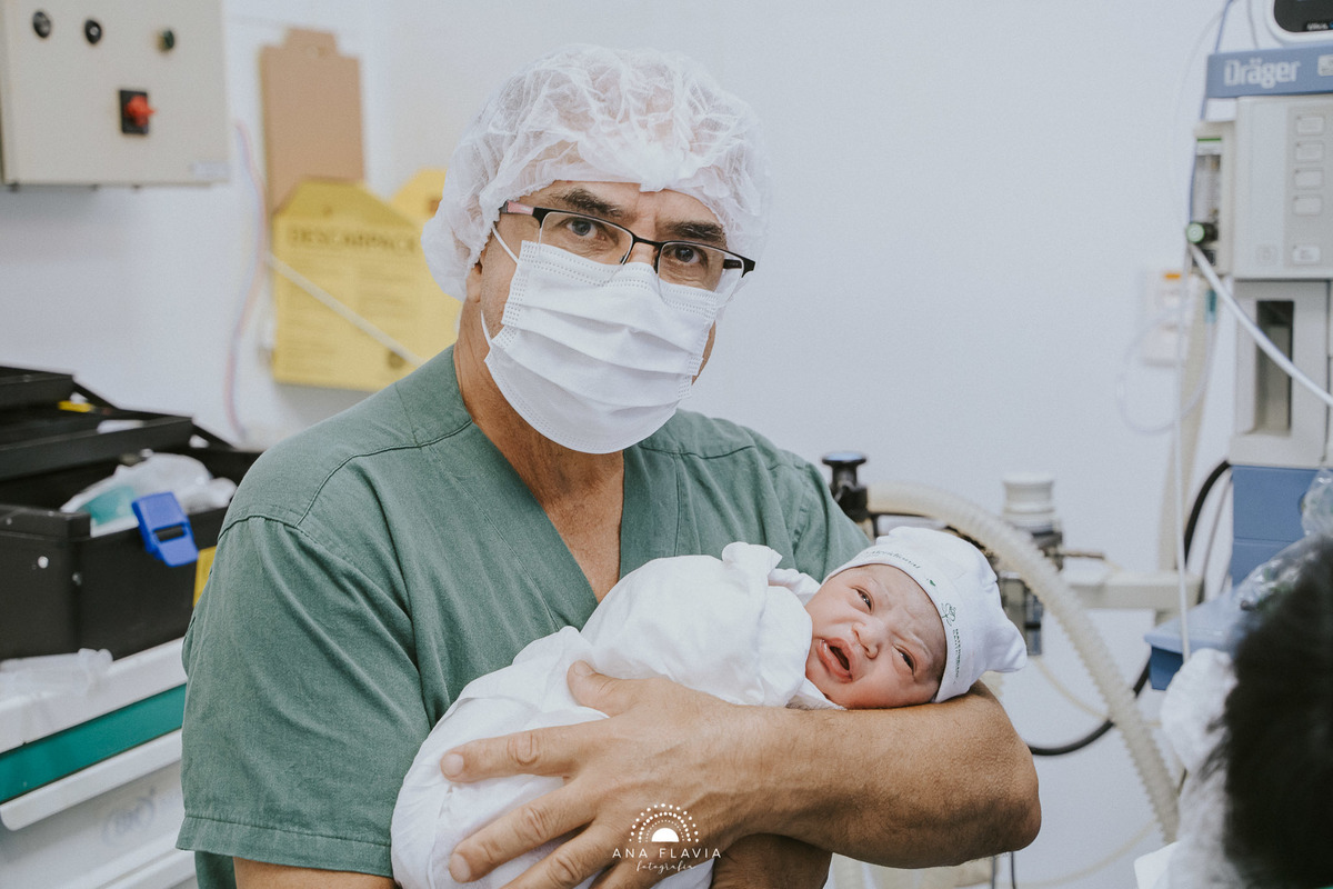 Fotografia de parto Cesária, Filme de parto, nascimento, humanização, vídeo de cesaria, cesariana humanizada, foto de parto Cesaria, parto humanizado, grande vitória, Vitoria Apart Hospital, parto Cesária, Meridional vitoria
